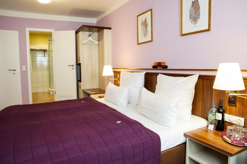 נירנברג Hotel Elch חדר תמונה