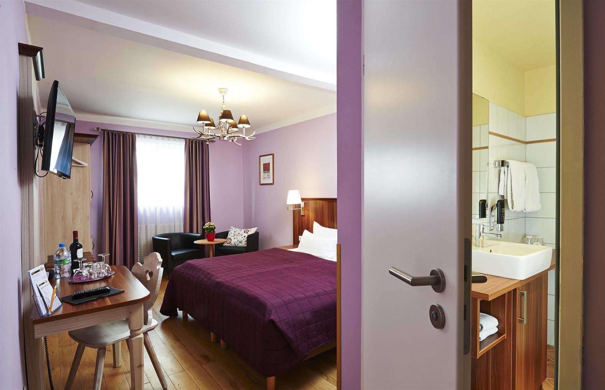 נירנברג Hotel Elch מראה חיצוני תמונה