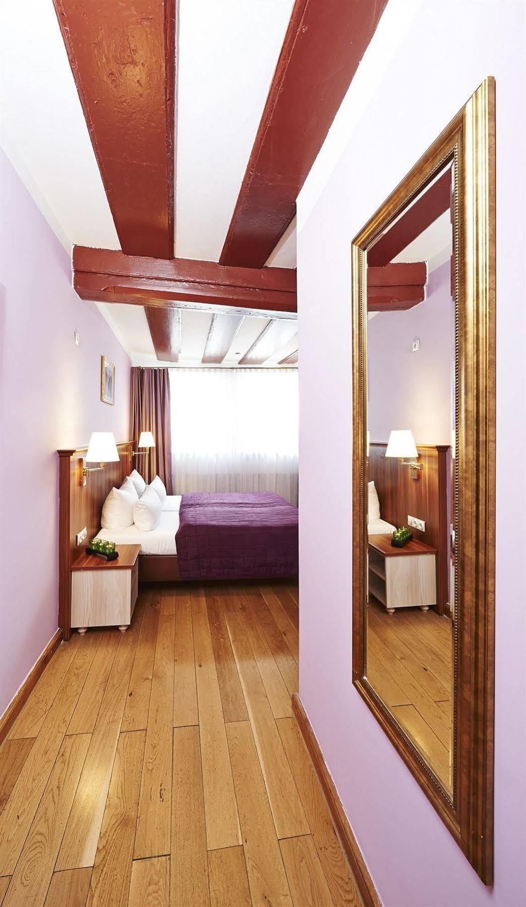 נירנברג Hotel Elch מראה חיצוני תמונה
